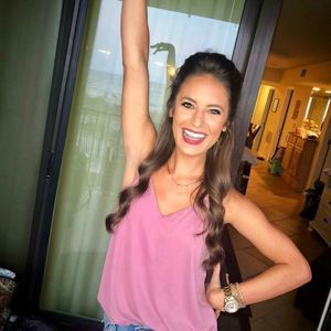 Meet your Posher, Angelle'